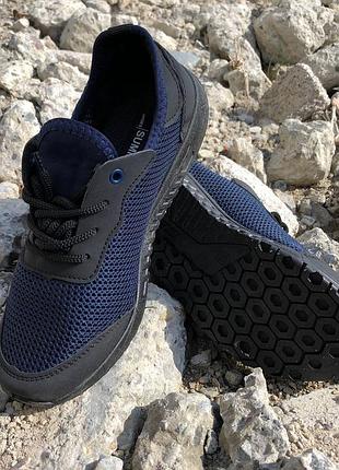 Кросівки чоловічі сітка 41 розмір. літні кросівки, модні універсальні кросівки. модель 46913. колір: синій