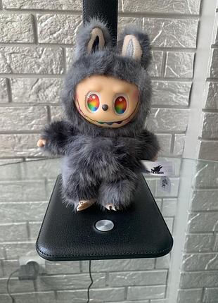 Популярная игрушка лабубу labubu
