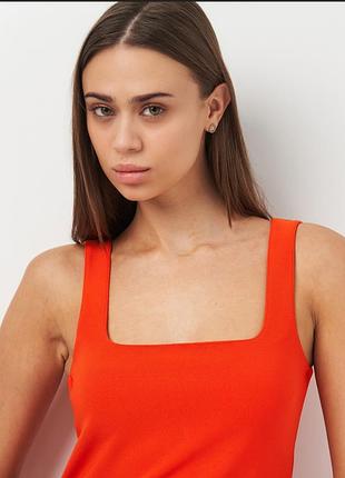 Оранжевый топ с квадратным вырезом zara