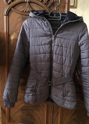 Куртка жіноча