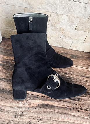Замшевые ботильоны gucci