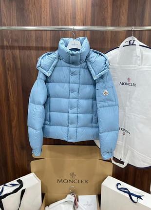 Пуховик moncler