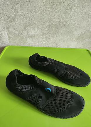 Мужские аквашузы кораллки пляжная обувь для отдыха бассейна коралловые тапочки 42-43 размер от tribord