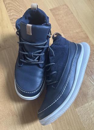 Демісезонні натуральні черевики clark’s р 32