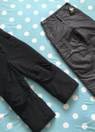 12-14 рок., champion.  зимовий комбінезон та штани. чудово захистять від снігу, вітру, морозу та дощу. не масивні, дуже легкі і в той же час теплі, ві