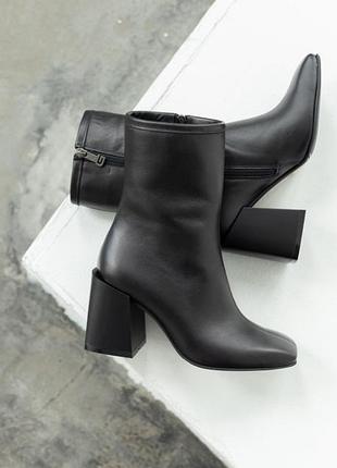 Ботильйони черевики на каблуці 8 см натуральна італійська шкіра 36 розмір чорні