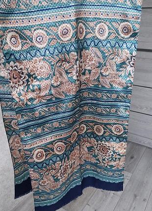 Лёгкий винтажный бирюзовый шарфик в бежевый цветочный принт(35 см на 160 см)