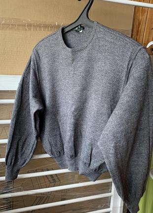 Стильний светр