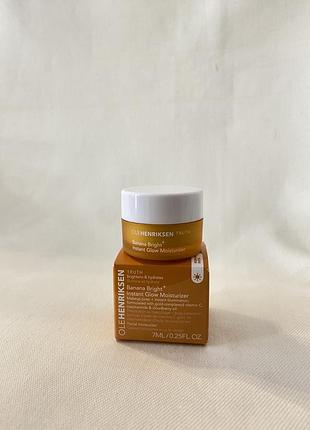 Olehenriksen banana bright+ instant glow moisturizer - щоденний зволожуючий крем