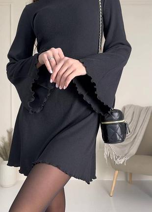 Платье женское черная короткая в рубчик осенняя весенняя