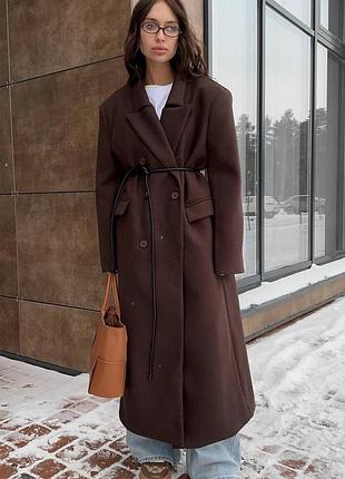 Неймовірне пальто