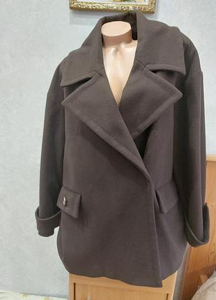 Брендовое фирменное трендовое пальто