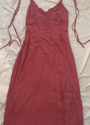 Ніжна сукня