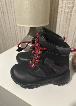 Черевики універсальні