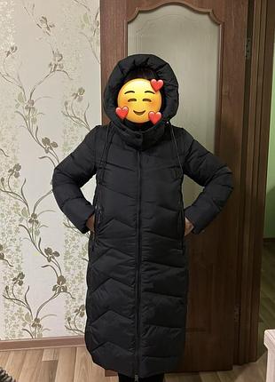 Жіноча курточка