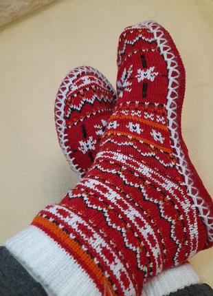 Домашняя женская обувь 38 размера зимняя.