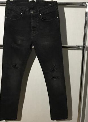 Рваные джинсы от zara