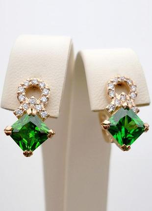 Золотые серьги 585 пробы с зелеными фианитами 3.83 г. (арт. 60258)