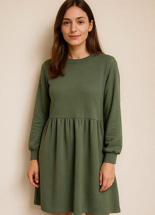 Жіноча сукня