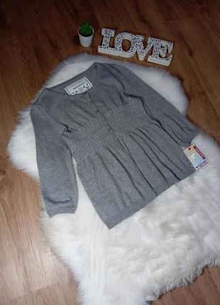 Школьная тоненькая кофточка на пуговицах на 7-8 лет