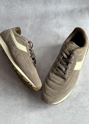 Чоловічі кросівки з натуральної шкіри