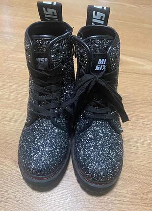 Демисезонные ботинки для девочки