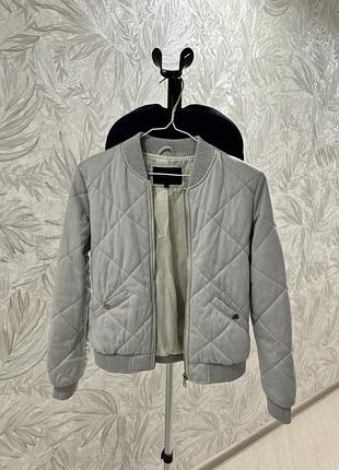 Бомбер від river island,розмір s, сірий