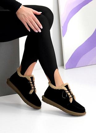 Черевики жіночі