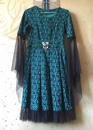 Сукня відьми оригінальна плотна якісна тканина добре тягнеться