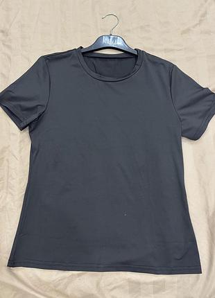 Футболка ідеальна