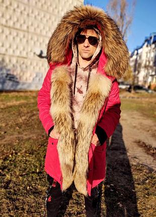 Шикарна чоловіча парку з натуральним хутром єнота