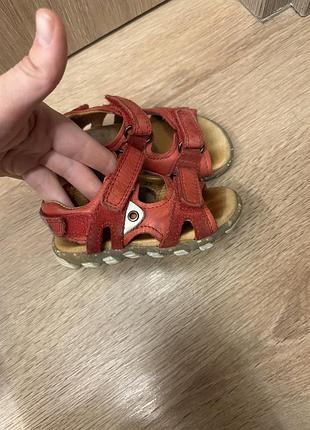 Дитячі босоніжки