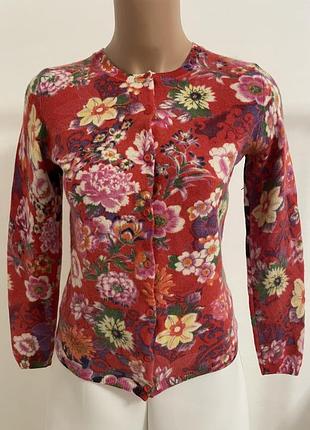 Светер на квіти кашемір