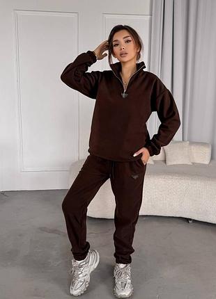 Флисовый спортивный костюм