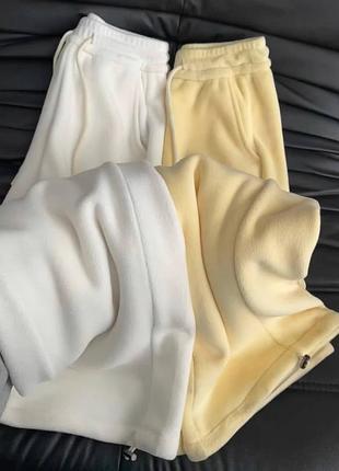 Спортивные штаны на флисе