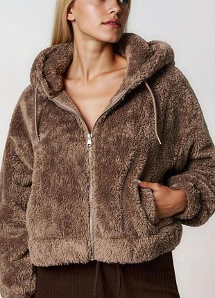 Шубка бомбер