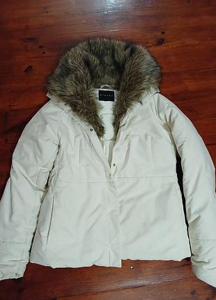 Теплая женская куртка