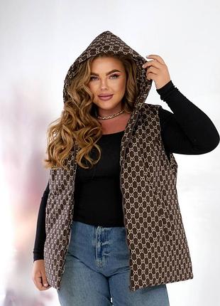 Женская жилетка