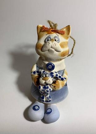 Скульптура керамическая, статуэтка из керамики, фигурка из керамики "кот", колокольчик керамика котик