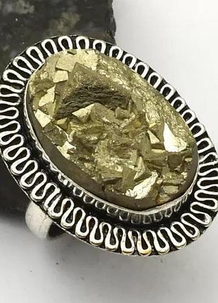 Кольцо с натуральным пиритом, друза, размер 18.75, индийские украшения