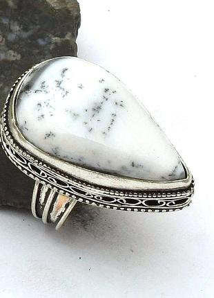 Кольцо с натуральным дендро-опалом (моховым опалом), индия, размер 19.5
