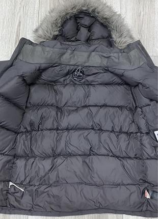 Пуховик the north face  подростковый размер l   рост 158 - 164   в отличном состоянии  мех отстегивается  капюшон отстегивается  подходит и на xs  / s