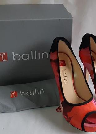 Ballin босоніжки замшеві