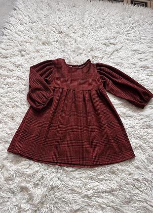 Ошатна сукня zara тепла на 4-5р