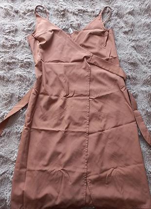 Сукня на запах