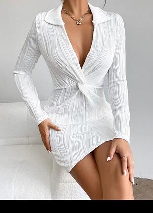 Гарна біла сукня (л)