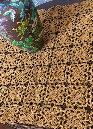 Большая салфетка крючком -скатерть на журнальный столик-корица-53х53 см