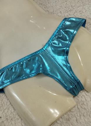 Трусики - бразильянки размер s ,- m  ,с блеском