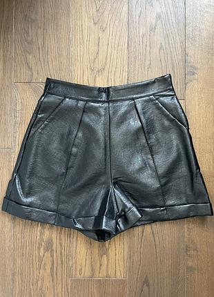 Шорти шкірзам answear