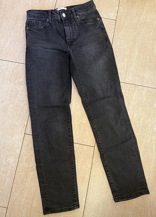 Прямі джинси